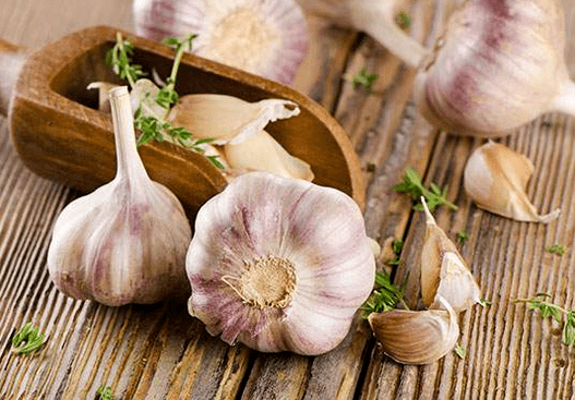 Česnakai yra geriausia priemonė kirminai